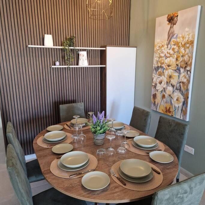 Centrally Located, Well Equipped, Stylish Flat. San Pawl il-Baħar Eksteriør bilde