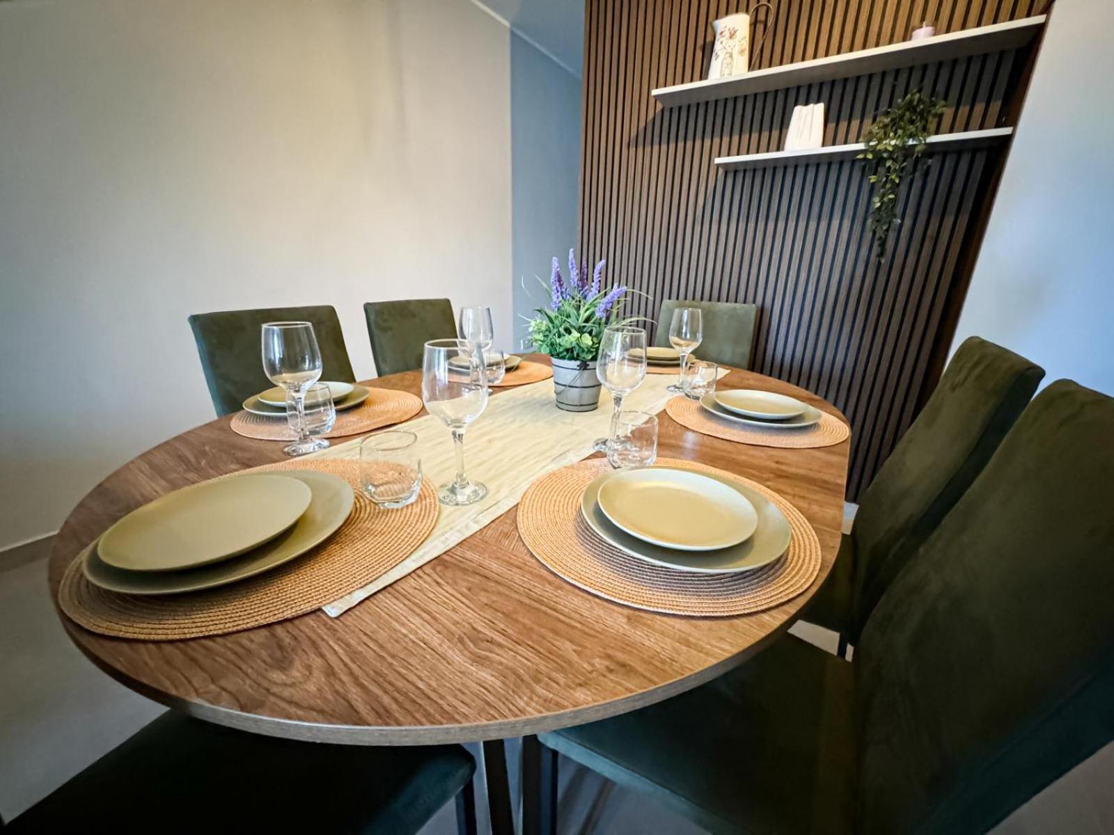 Centrally Located, Well Equipped, Stylish Flat. San Pawl il-Baħar Eksteriør bilde